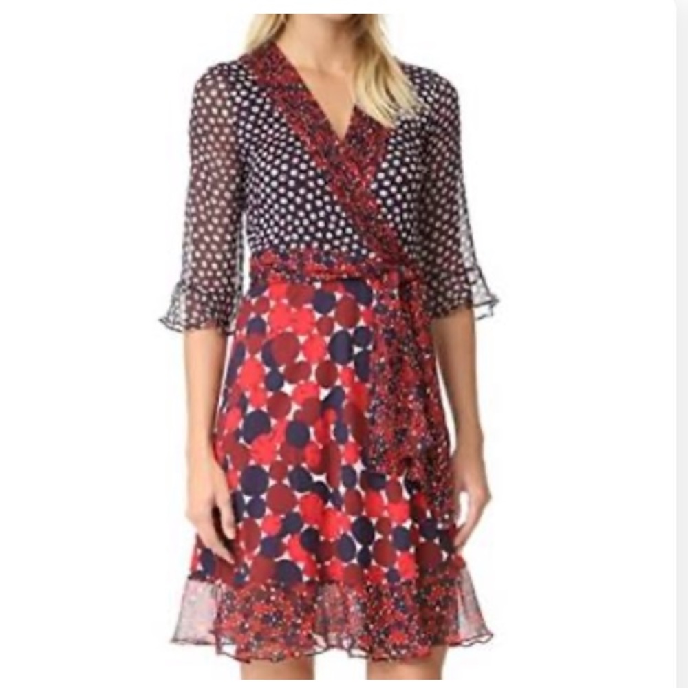 DVF NIEVES Wrap dress 100%silk like new condition
